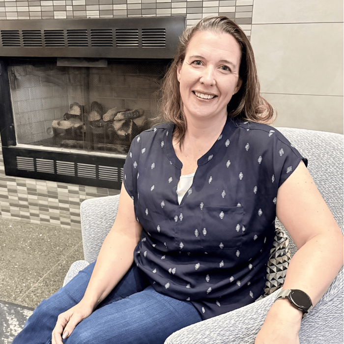 Laurie, DVM, MA, CHPV